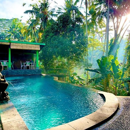Dupa Ubud Villa Esterno foto