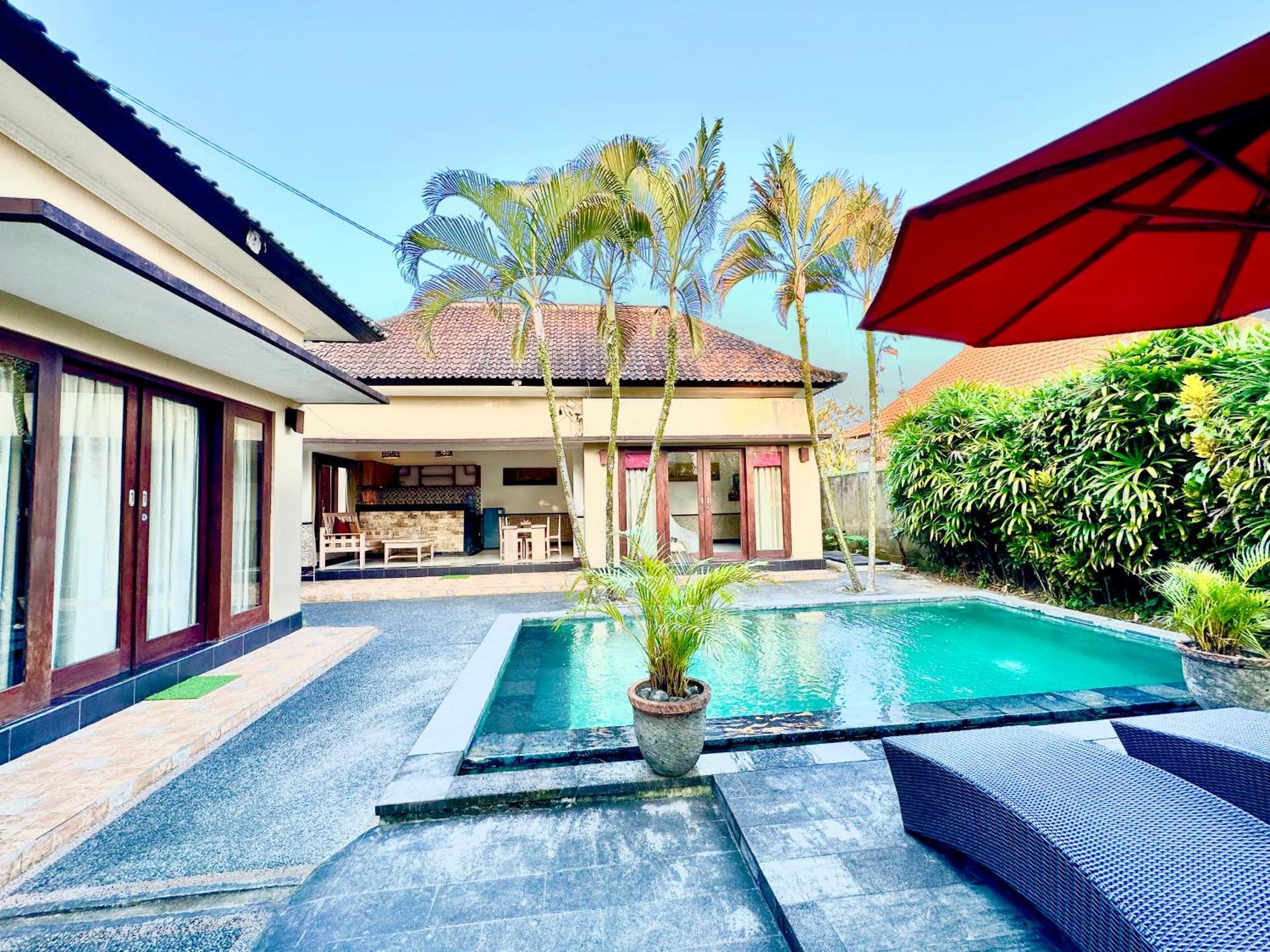 Dupa Ubud Villa Esterno foto
